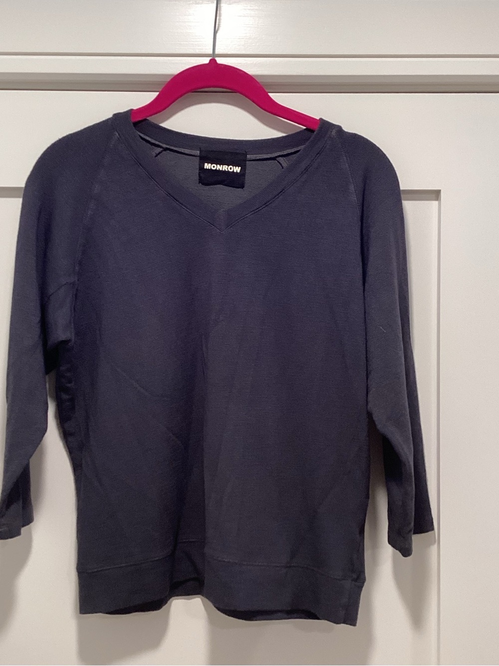 Monrow Navy V-Neck Long Sleeve Sweater